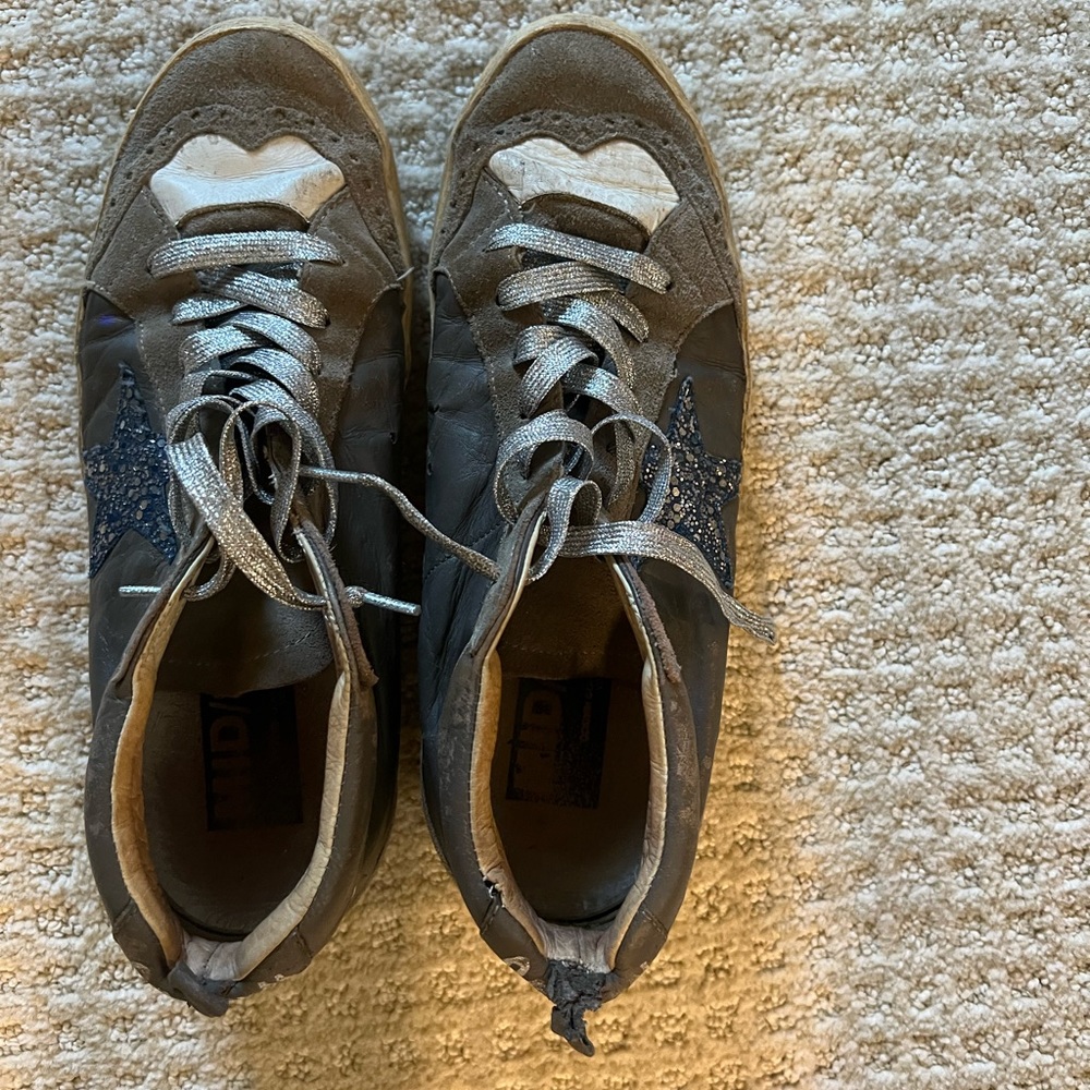 Grey golden gooses size 39